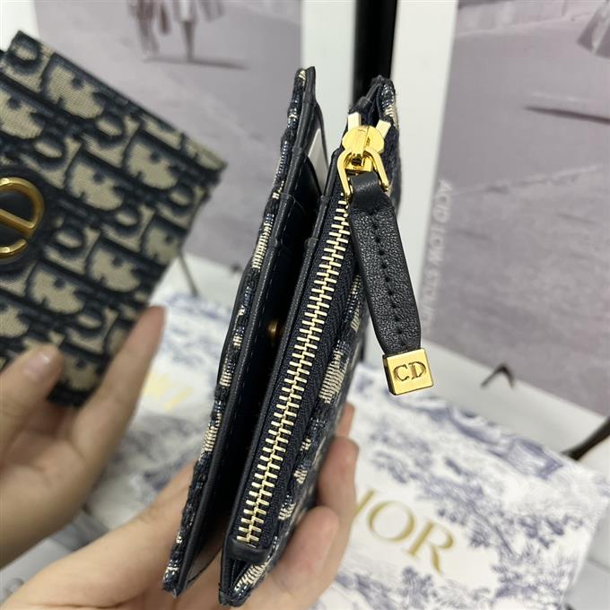 2025228Y 200P182141482